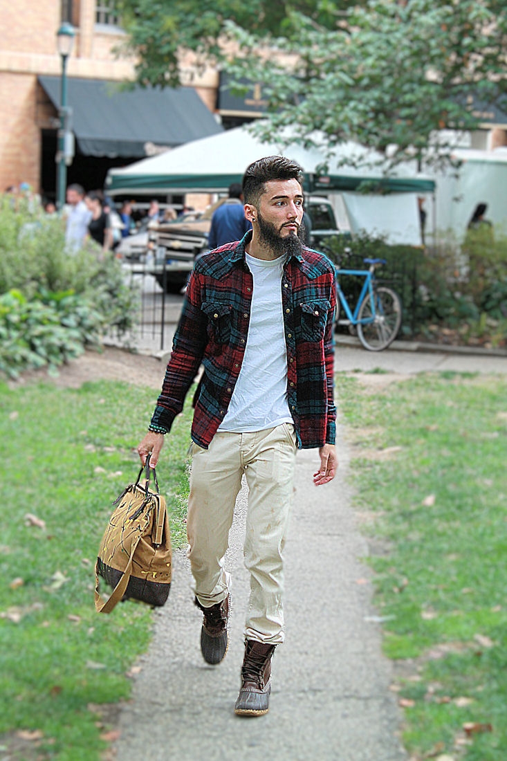 green flannel shirt outfit