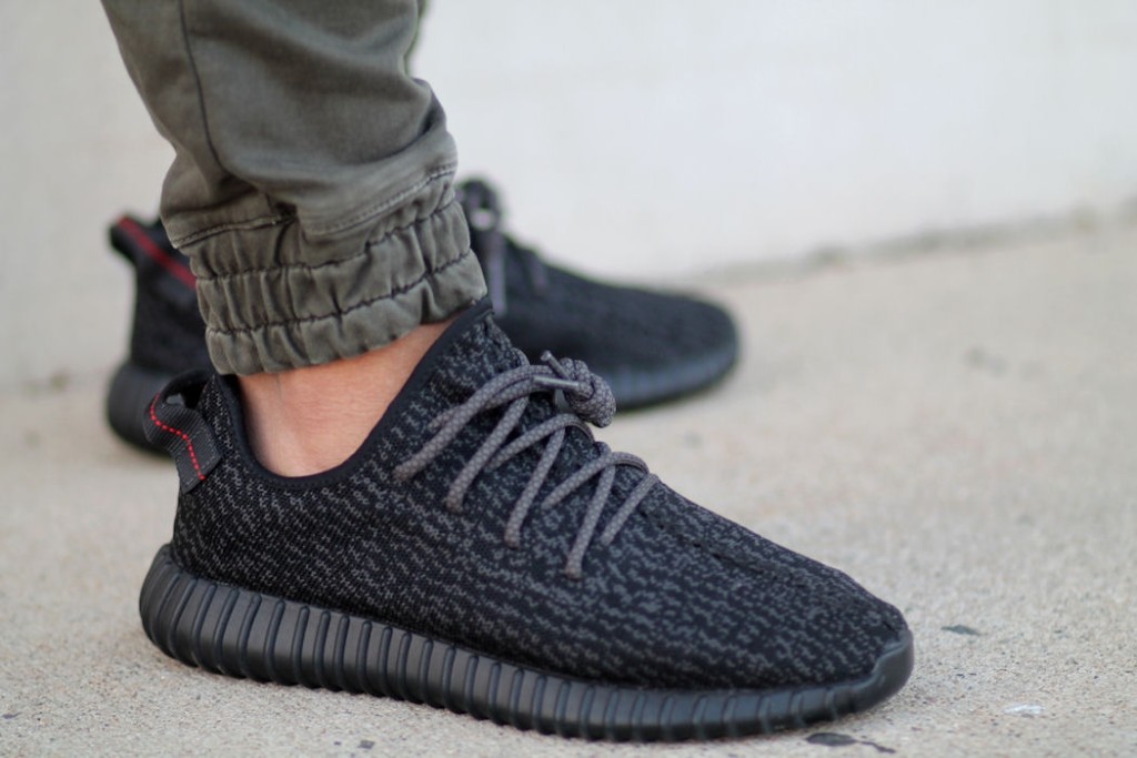 Casual: Yeezy Boost 350 – UnRegisteredStyle