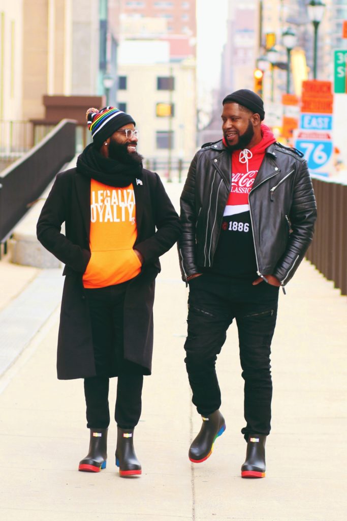 THE LOVE EXPERIENCE: KEVIN + ROBBIE